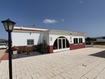 CF2377: Villa for sale in Villena
