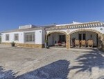 1542A1: Villa for sale in Javea